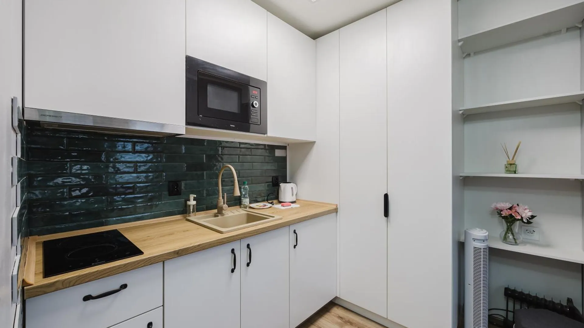 Wilda Chic Grey Apartment By Bookinghost Poznan