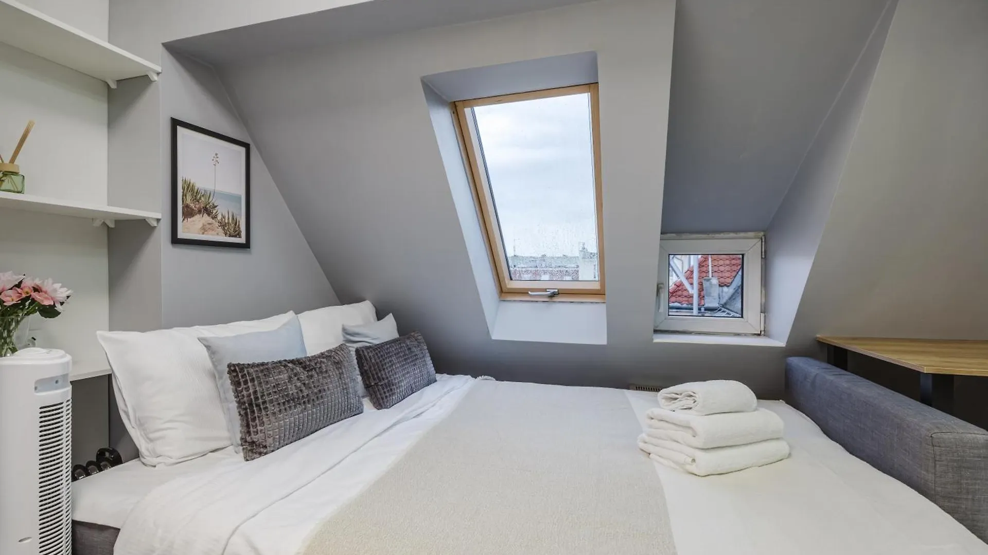 Wilda Chic Grey Apartment By Bookinghost Poznan Polonia