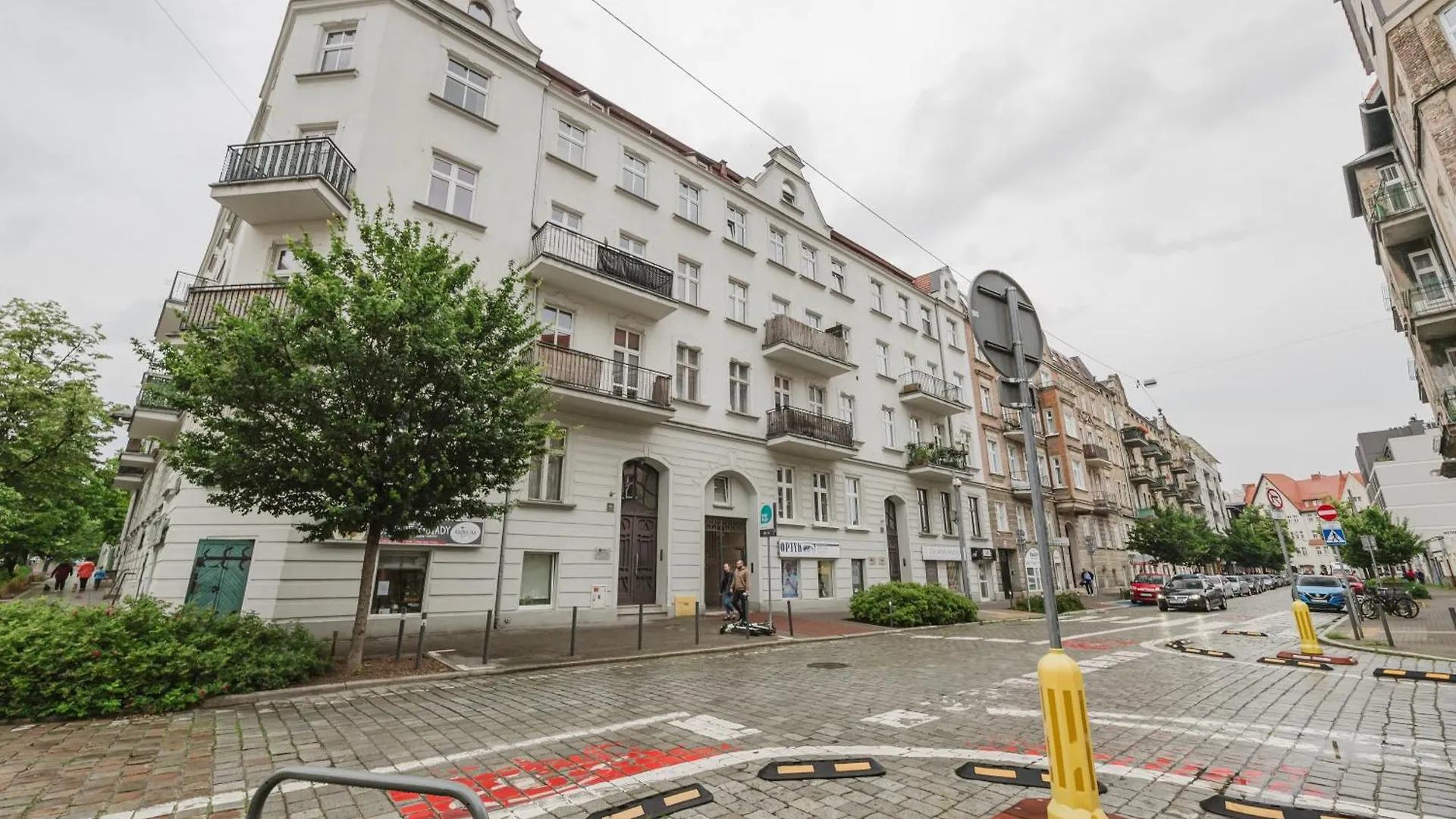 Wilda Chic Grey Apartment By Bookinghost Poznan 0*,